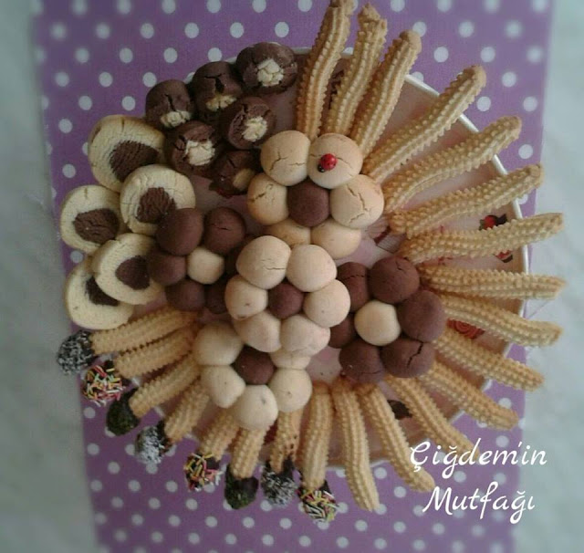 Tek Hamurdan Farklı Kurabiyeler