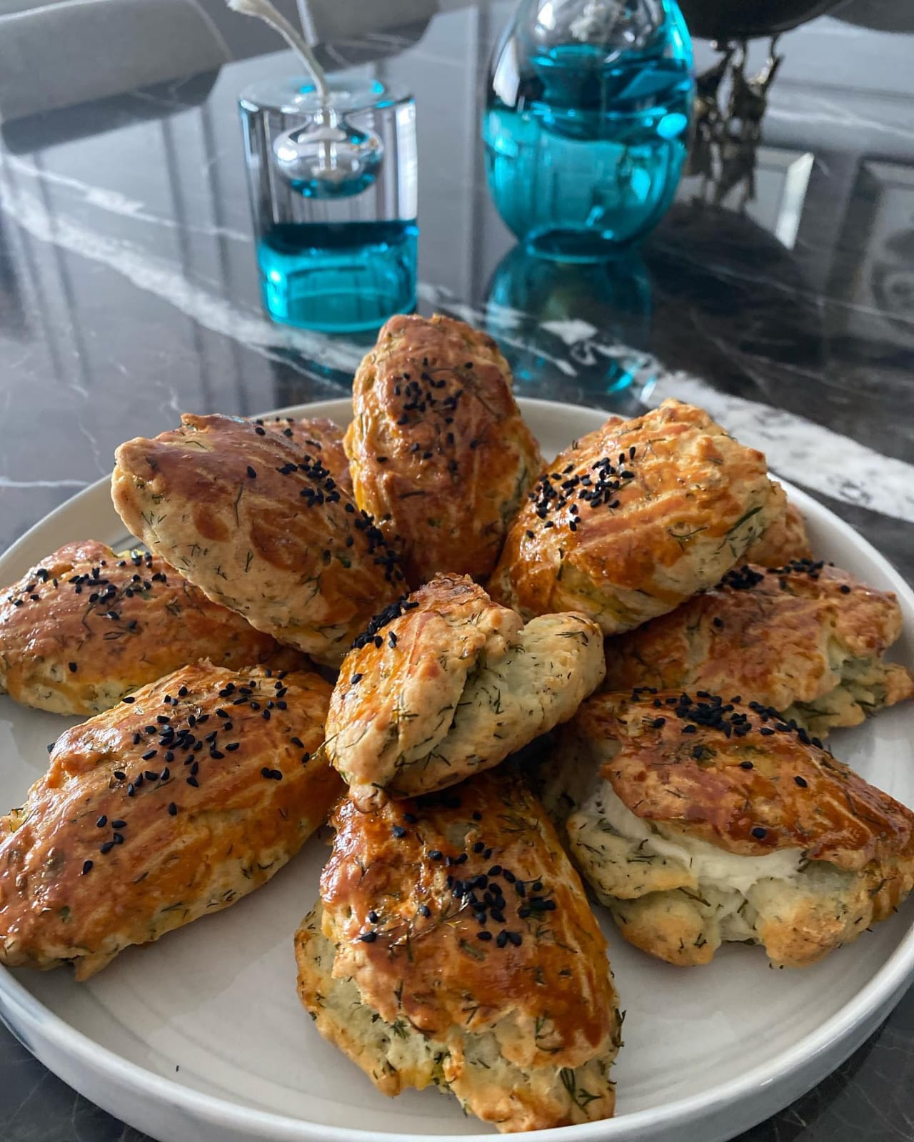 Dereotlu Poğaça Tarifi