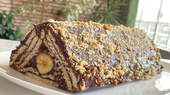 Bisküvili Pastanın En Güzel Hali Muzlu Piramit Pasta