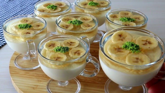 5 Dakikada Yap Dolaba At Sütlü Ve Muz Jöleli Tatlı