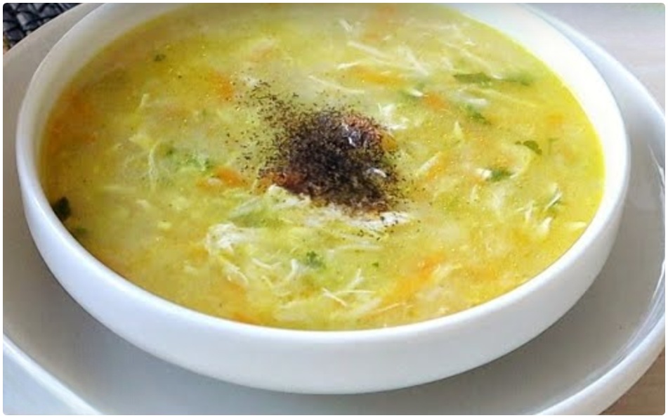 Tavuklu Şehriyeli Lokanta Usulü Çorba Tam Bir Şifa Deposu