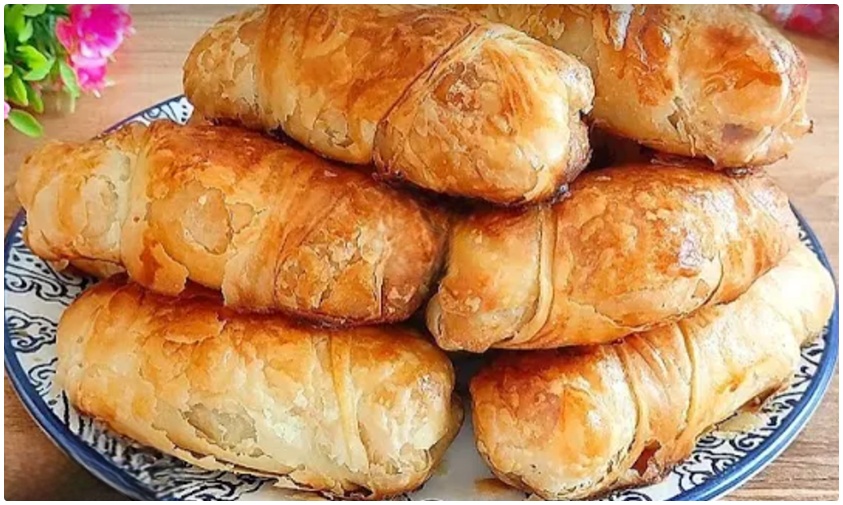 Çıtır Çıtır El Açması Peynirli Börek