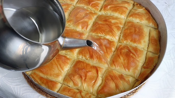 Haşlamadan En Pratik Su Böreği Tarifi