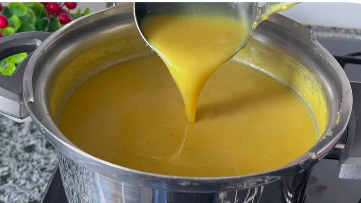 Lokanta Usulü Mercimek Çorbası Nasıl Yapılır?