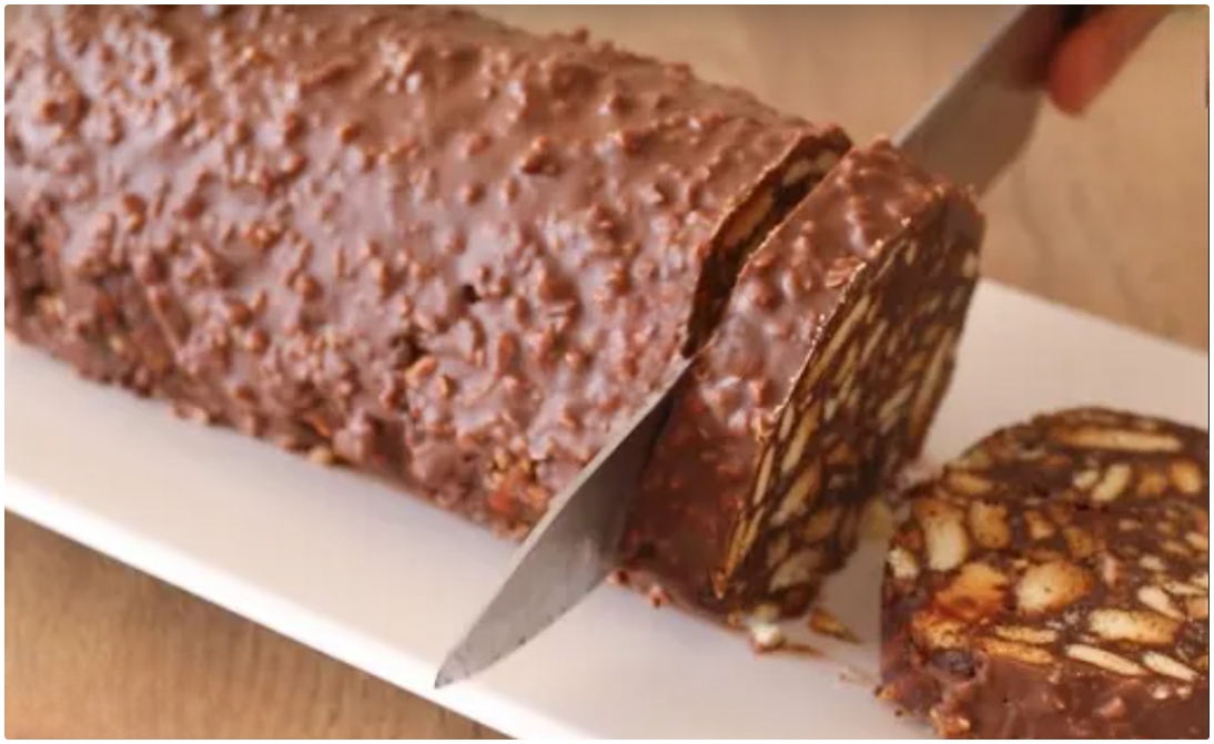 Çocukluğumuzun Pastası Geri Döndü Mozaik Pasta