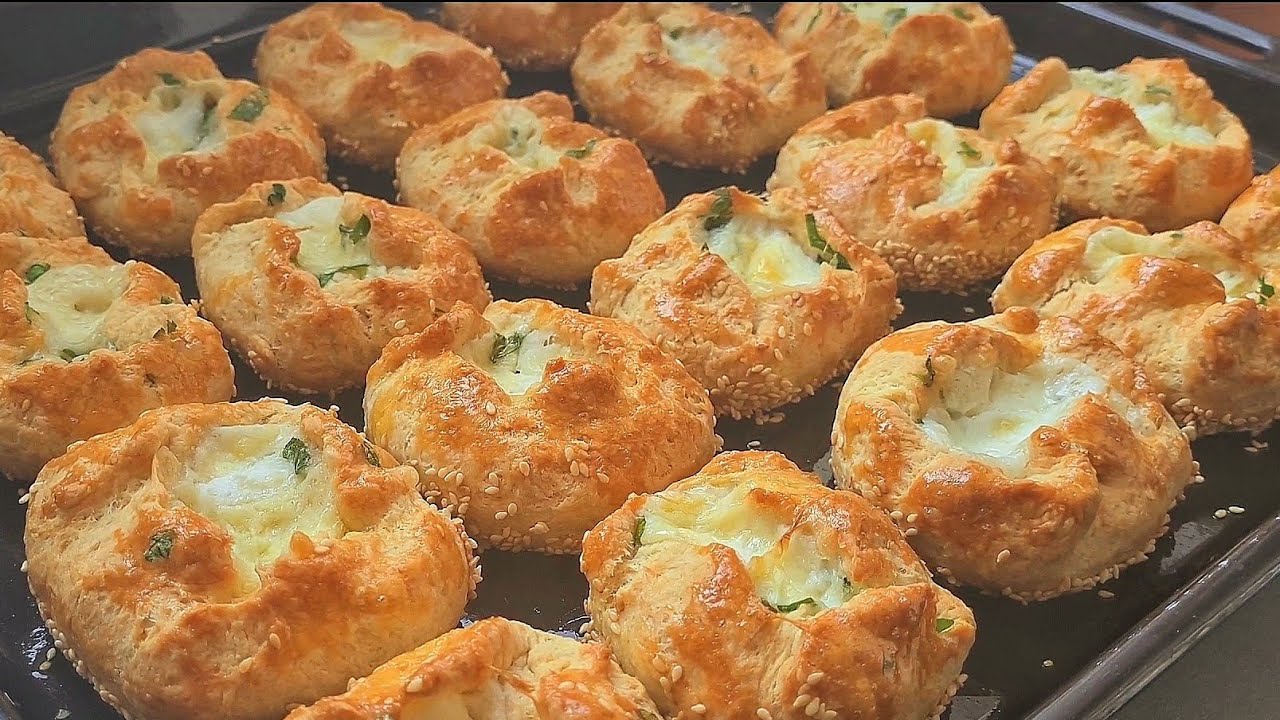 Kahvaltıya 5 Çayına Kolay Sıvı Yağlı Mayasız Poğaça