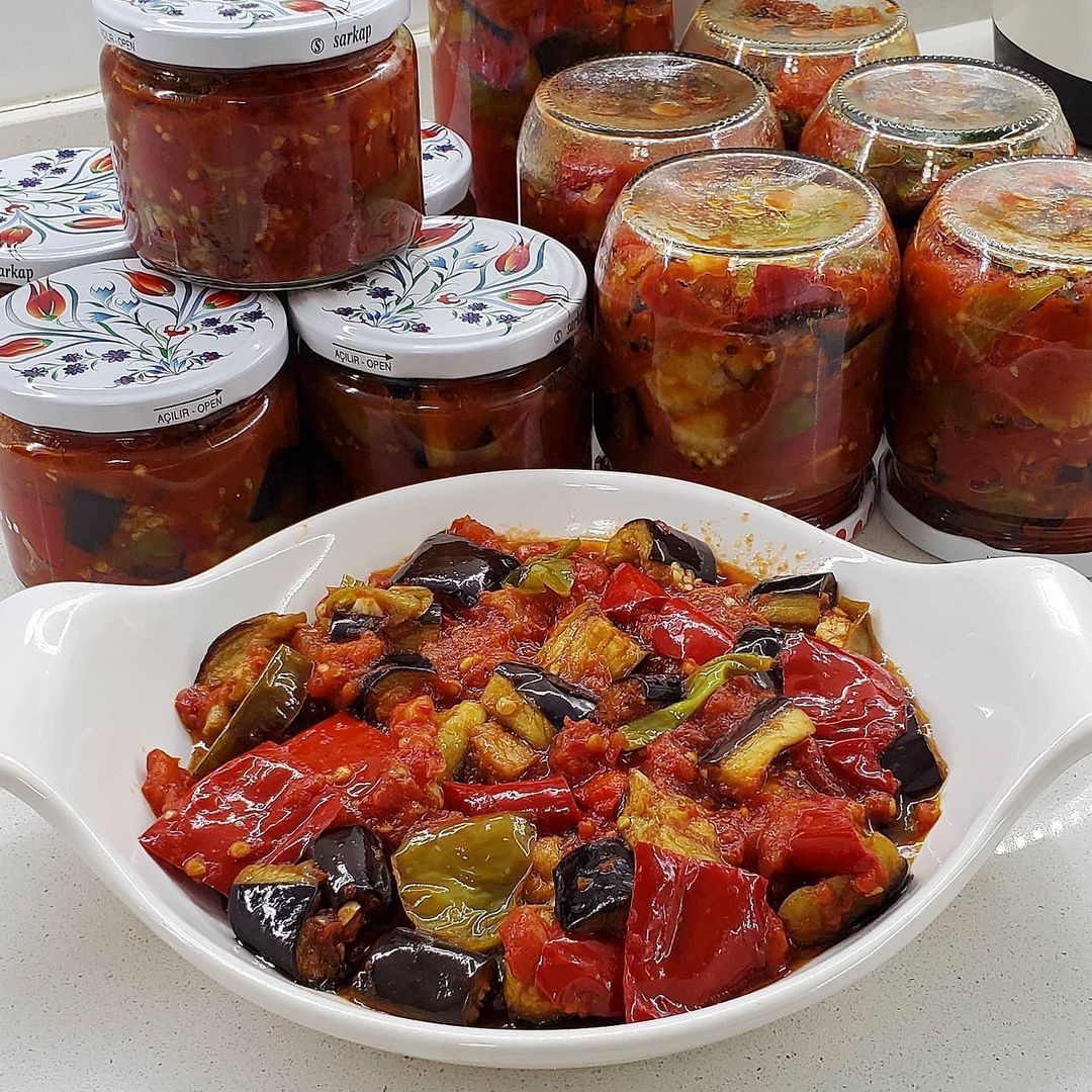 Konserve Şakşuka Tarifi