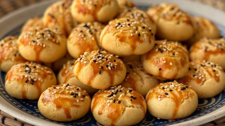 Bu Kurabiyeleri Evimden Eksik Etmiyorum Lokmalık Tuzlu Kurabiye