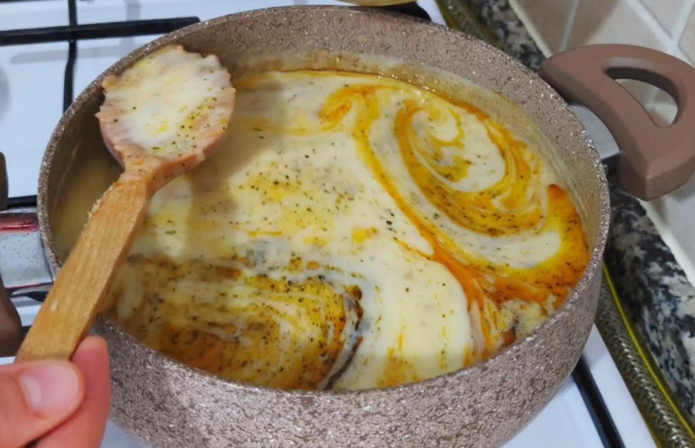 Bir Bardak Arpa Şehriye ile En Lezzetli Çorba Tarifi