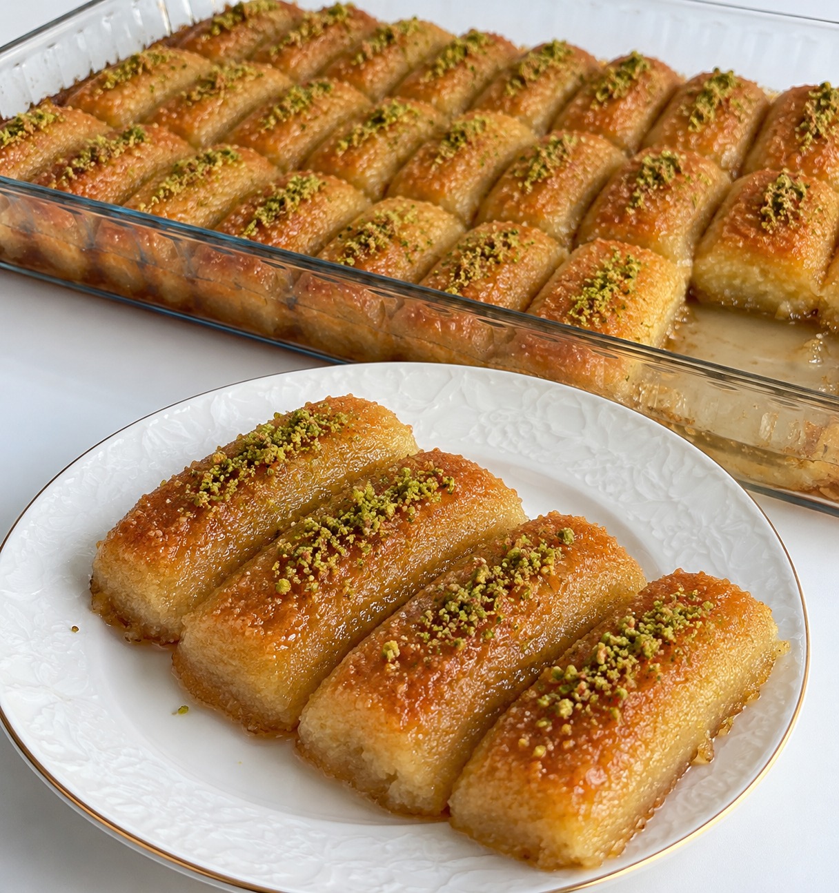 İrmikli Balparmak Tatlısı Tarifi